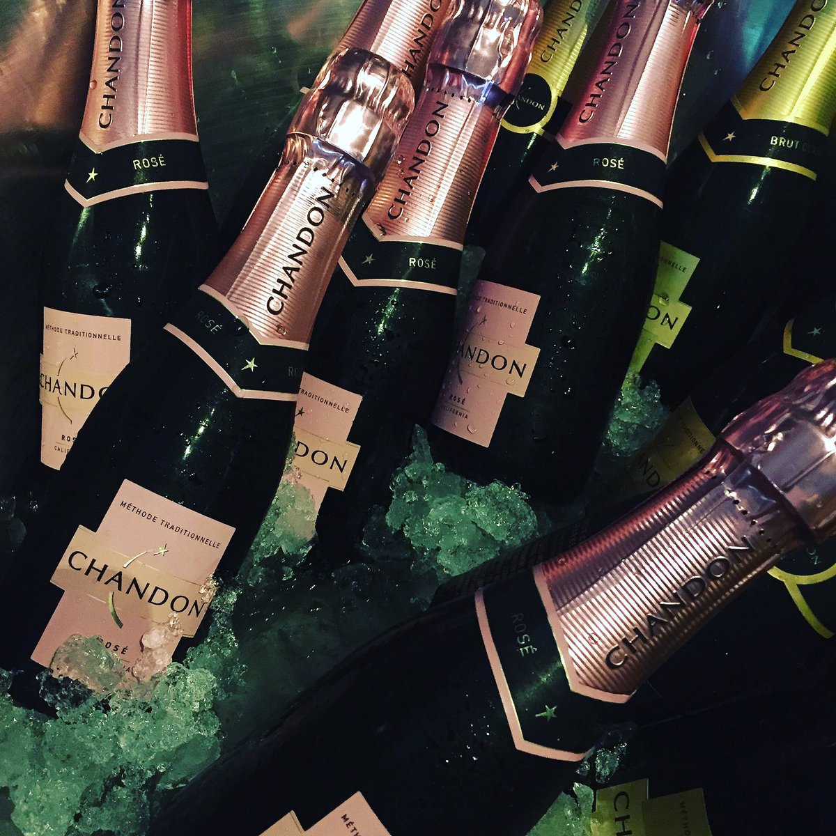 lesliesbrocco's tweet photo. Roll your own sushi at @ChandonUSA Girls' Night In gathering. I'm not so great at that but am great at sipping #ChandonRose https://t.co/HFoygU9AcG