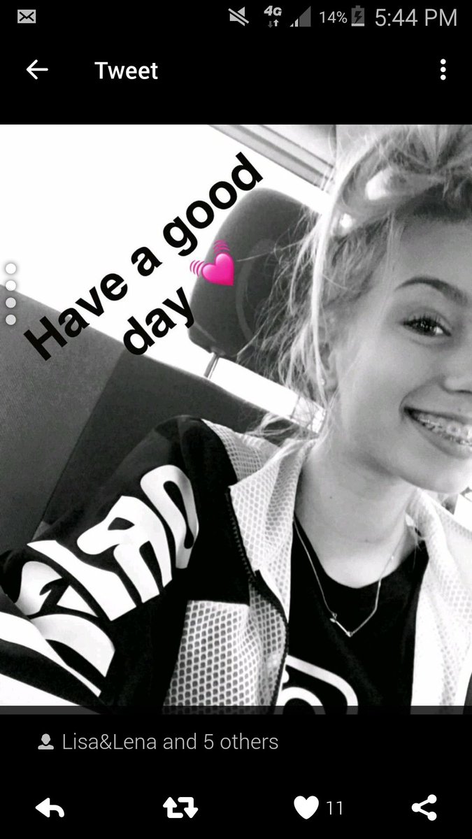 You have a beautiful day @lisaandlena you are so pretty...😊😄😉😍❤ #dreamitanddoit #lisaandlena