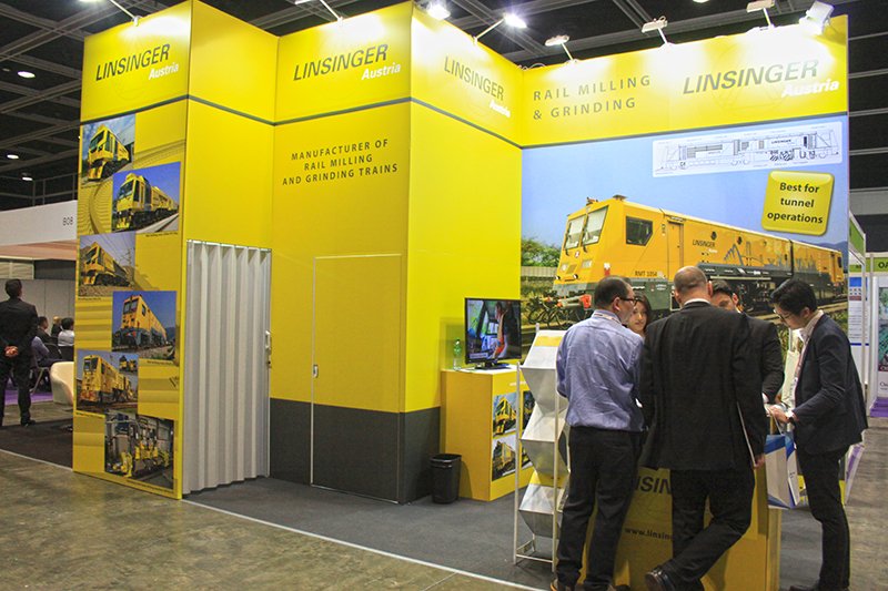 First we saw the <a href="/Linmag_rail/">LINMAG Rail Milling Service</a> Milling Machine at <a href="/RailTAA/">RTAA</a> field days in Sydney, now their stand at <a href="/ap_rail/">Asia Pacific Rail</a> in HKG!
railgallery.com.au