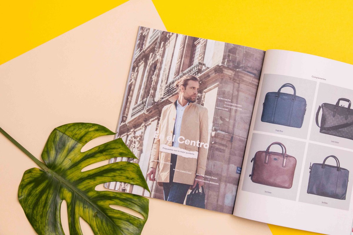 palaciohierro's tweet photo. RT @coolhuntermx: El #LibroAmarillo está conformado por cientos de imágenes que relatan lo nuevo de la Primavera2017 https://t.co/saK870uLFL https://t.co/557P19MKiH