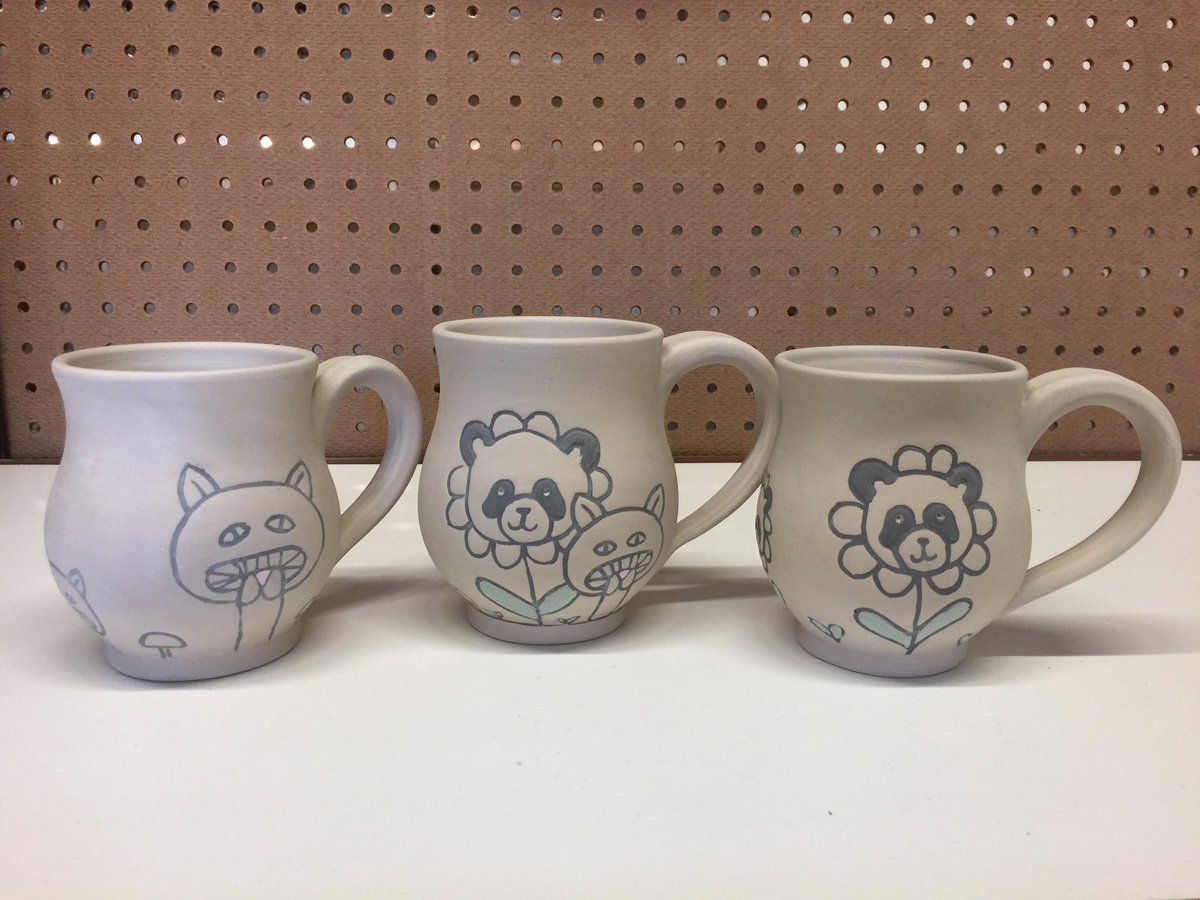 prrpots's tweet photo. Animal-plant hybrids are still monsters, right? #pottery #porcelain #mugs #monstermugs #pandaflower #kittyshroom https://t.co/4nwzyKmtET