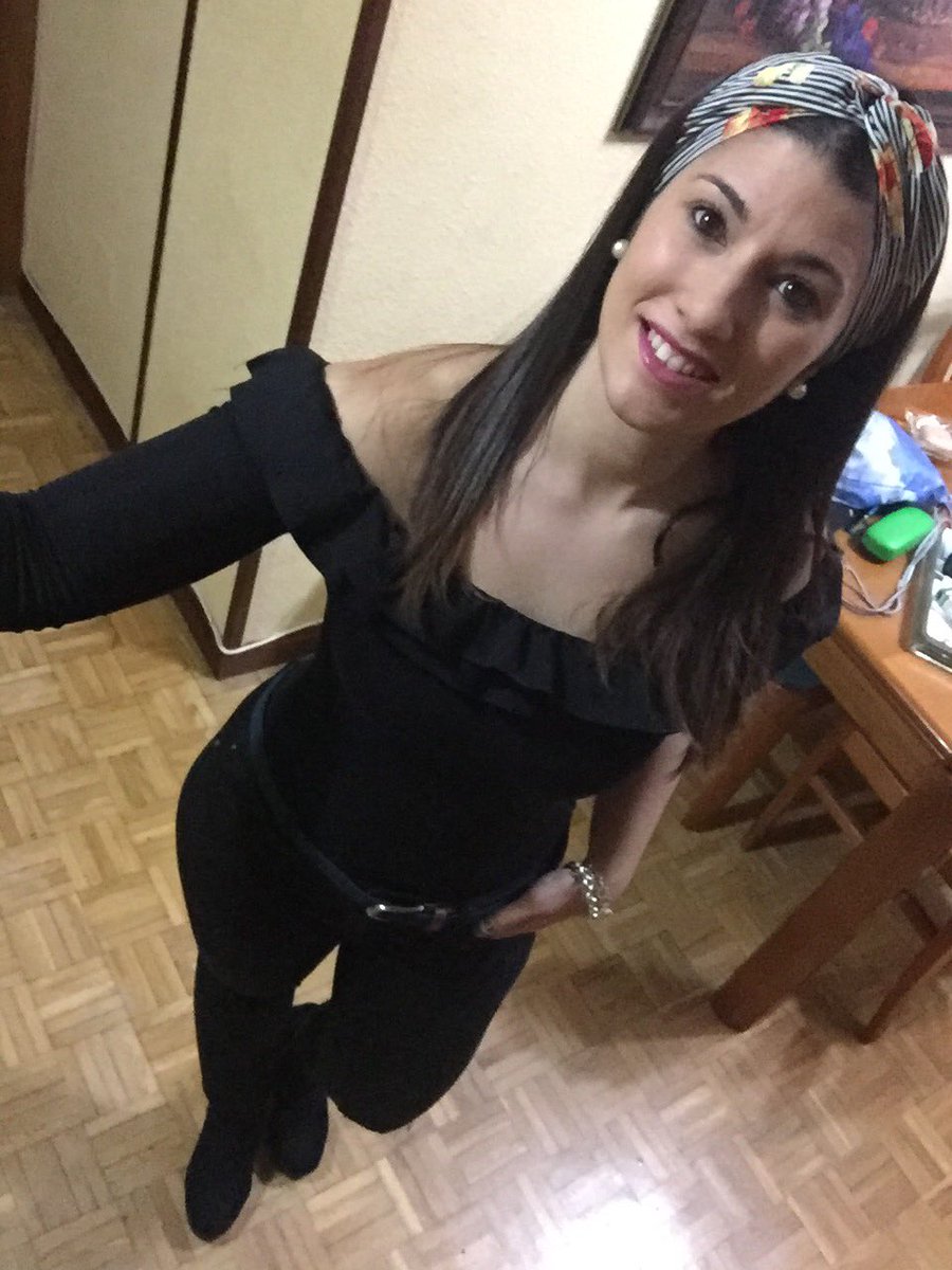 sil_019 tweet picture