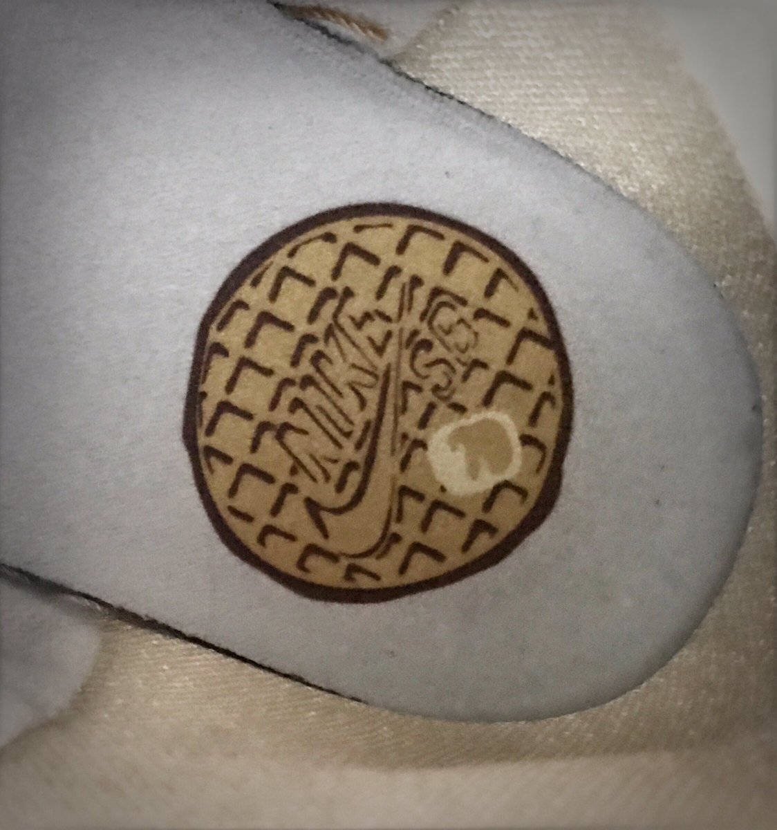 One of the very first steps to starting a Waffle Business - getting Waffle Sneaks. <a href="/Nike/">Nike</a> knows what's up. 🙌 CC: @SmashWaffles
