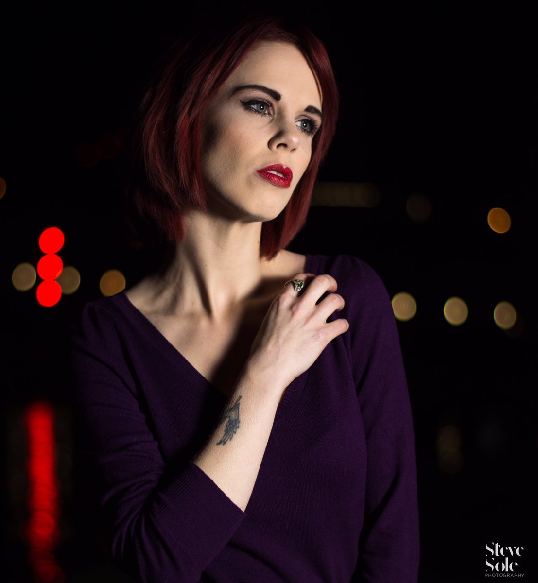 humberpixels's tweet photo. Love this portrait shot using @WestcottCo #rapidbox and @UKNikon #50mm prime 👍 #bokeh #portraitphotography #hull https://t.co/jT3VyViZqi