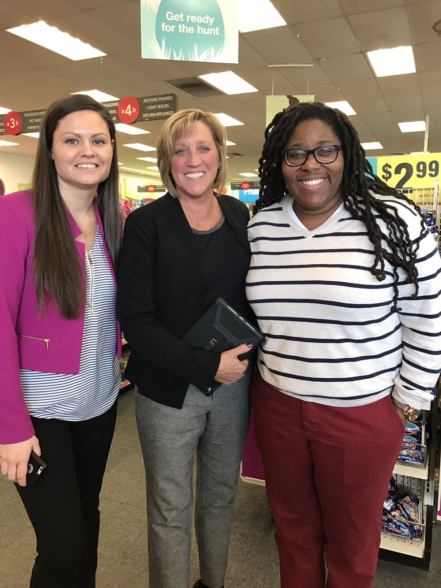 DrDree04's tweet photo. Partnering across boundaries for a great travel day w/@ericka_kerr&amp;@TWeed1111 w/@baltieri4514 Target Channel joining us! https://t.co/8XHkxpbDCa