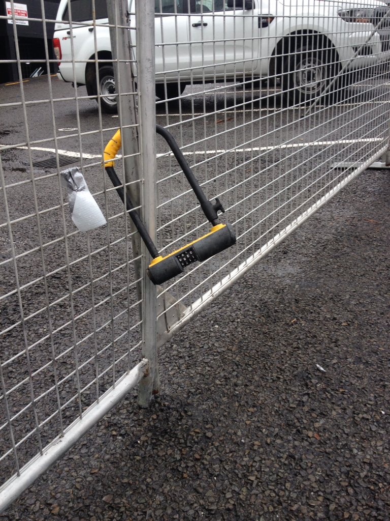 OilFreeWelly's tweet photo. While we hold our line, D-Lock is holding this one. #goDLock #climatejusticenow https://t.co/rmYpeNWZzz