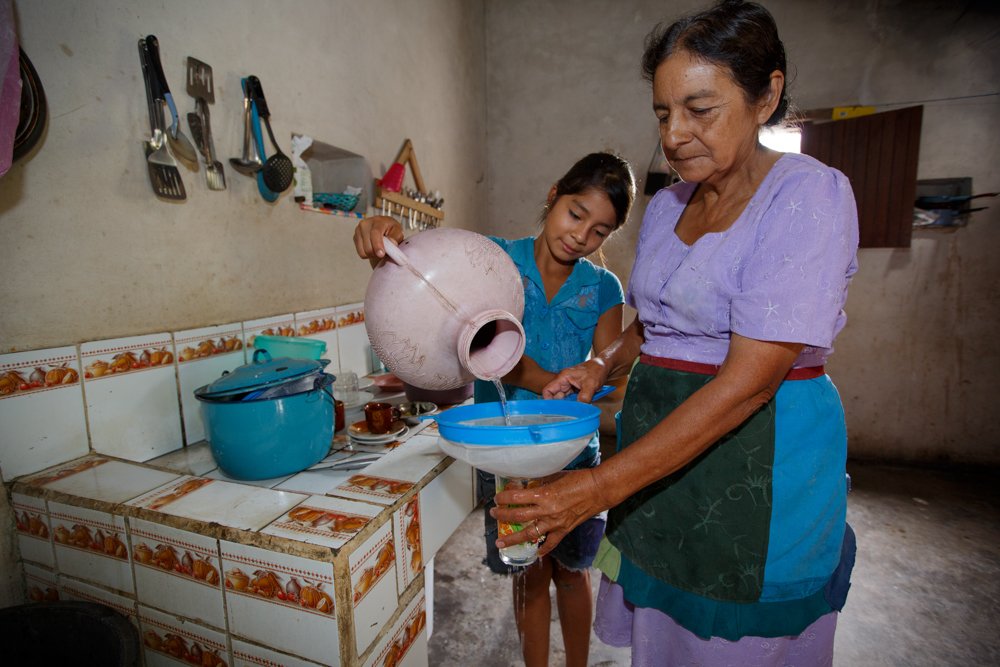 WorldVisionUSA's tweet photo. This #WorldWaterDay celebrate a new milestone w/ us…early! We're bringing a new person #cleanwater every 10 seconds: https://t.co/FJg0AKCpSg https://t.co/sGhuXjjW5Z