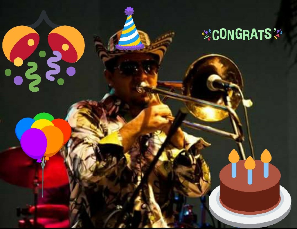 LosRarosMx's tweet photo. El es muy serió!! Pero así lo queremos!!!
Muchas felicidades!!!  #CristianRios #Barroman  🎉🎊🎂🎁🎺 https://t.co/0QKSXdhzJn