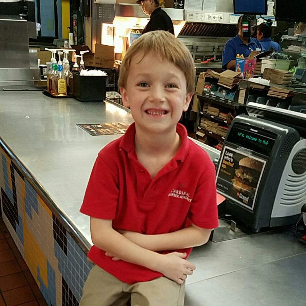 TriZPizza tweet picture