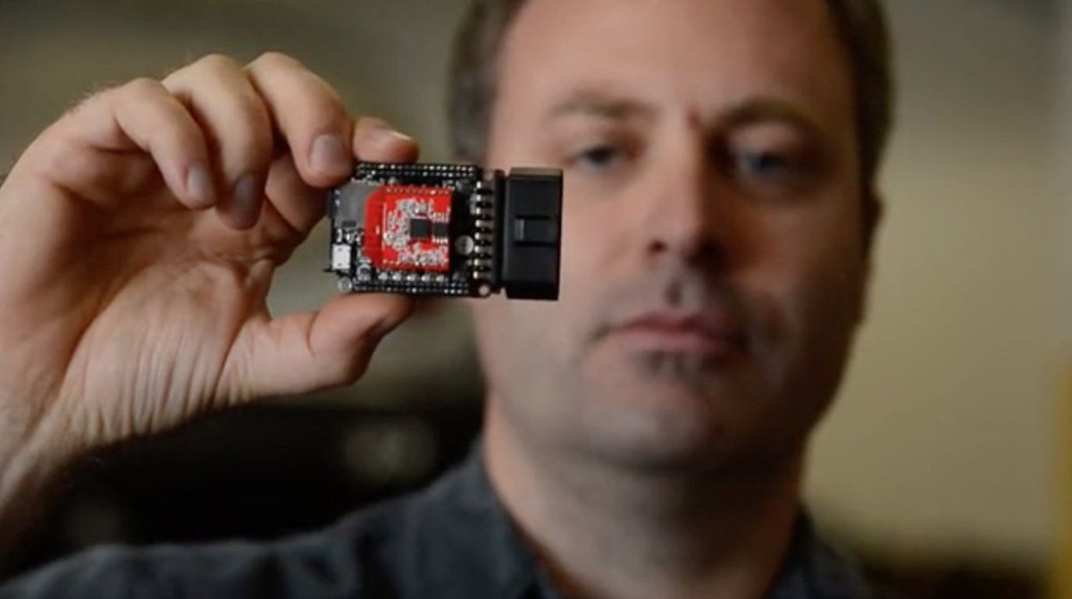 arduino's tweet image. Wanna hack your car? AtHeart partner @MacchinaCC is a plug-and-vroom solution: tcrn.ch/2nHd1CP