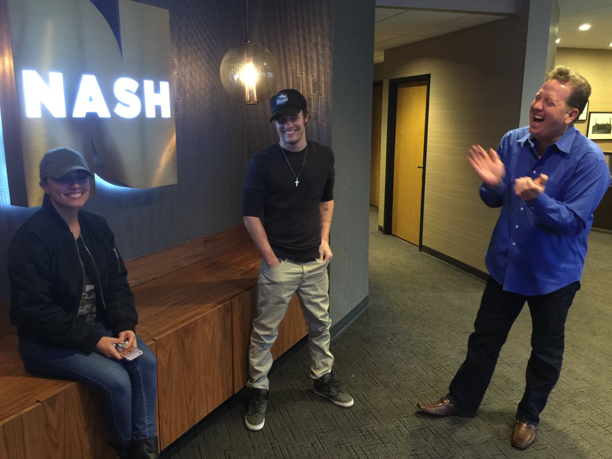 WithElaina's tweet photo. Later this hour @TuckerBeathard is gonna be hanging out. We've had some request for a Tucker #NASHInsight! Ask and you shall receive ;) https://t.co/wX2ipZ3F8B