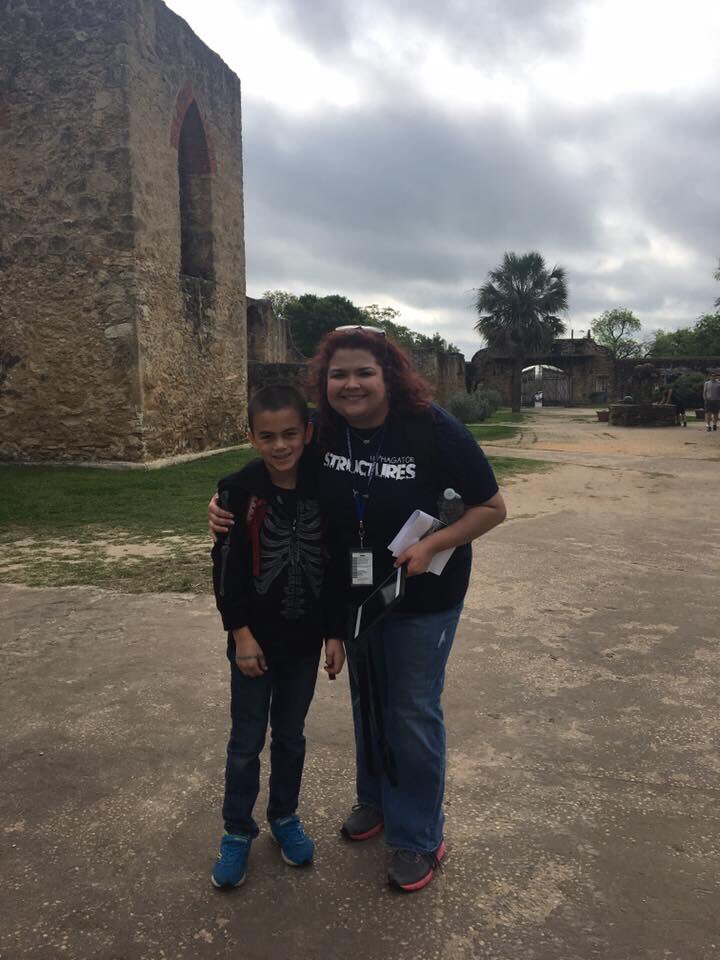 MsSanchezGT's tweet photo. Great day studying the architecture of Mission San Jose with 1 & 2 grade kids #missionsofsa #alphagators #fieldtripsRfun @NISDAUE @NISDGTAA https://t.co/qT93c5HDlo