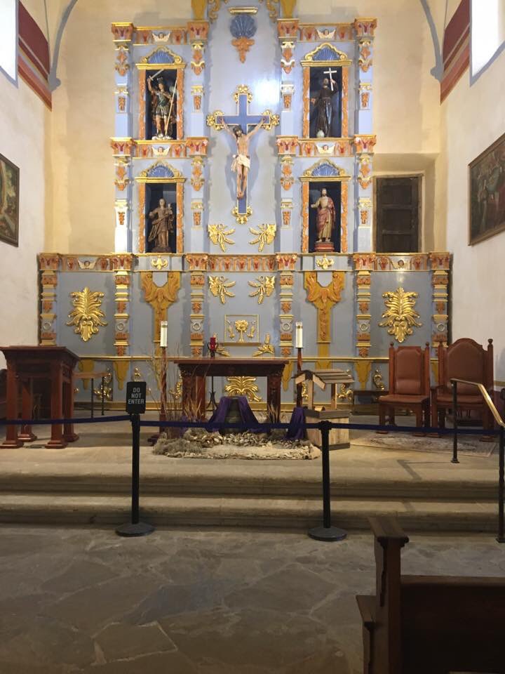 MsSanchezGT's tweet photo. Great day studying the architecture of Mission San Jose with 1 & 2 grade kids #missionsofsa #alphagators #fieldtripsRfun @NISDAUE @NISDGTAA https://t.co/qT93c5HDlo