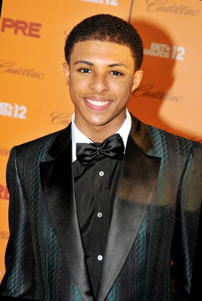 Happy 22nd Birthday Daniel Dwayne Simmons III!    