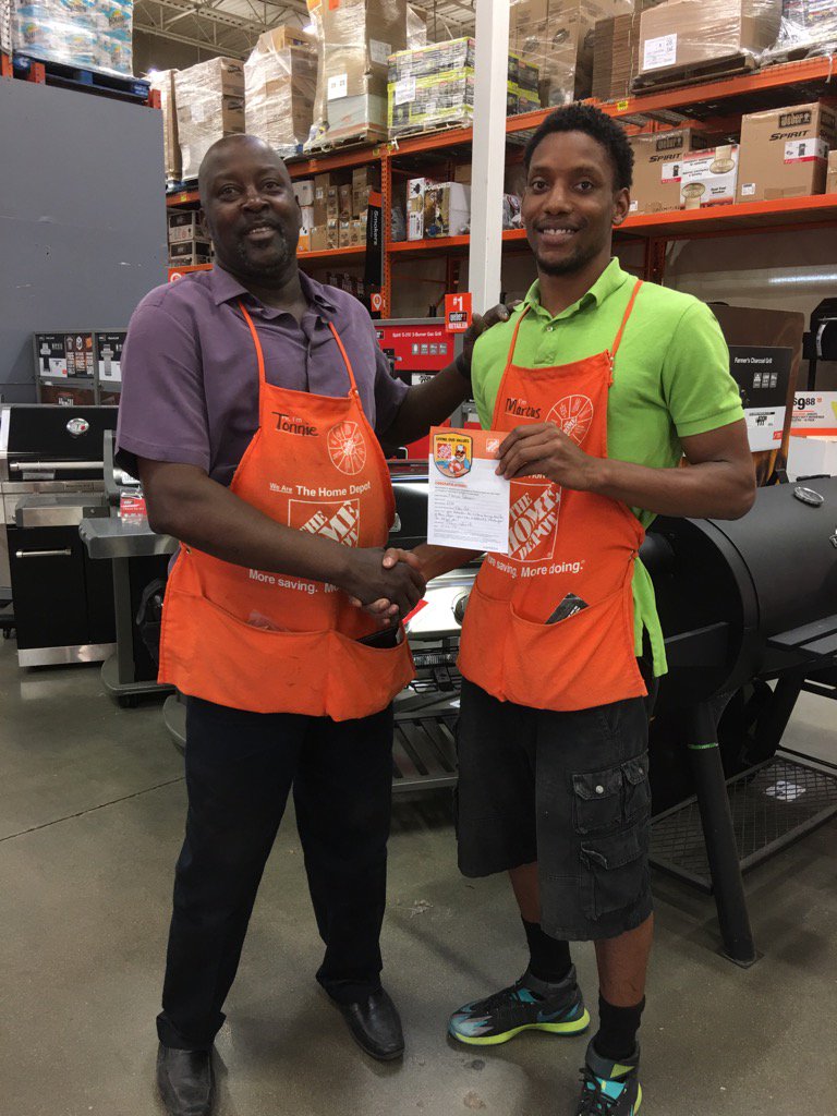 TonnieSmith2's tweet photo. Marcus D28 associate racking up the Homers, thank you sir for taking care of our customers and each other...... https://t.co/Kg1hJrqCqz