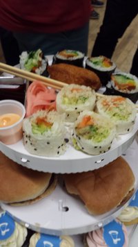 sandboxbitmaker's tweet image. Sushi is awesome!  #ShoutOut #JCMartSushiCleaners