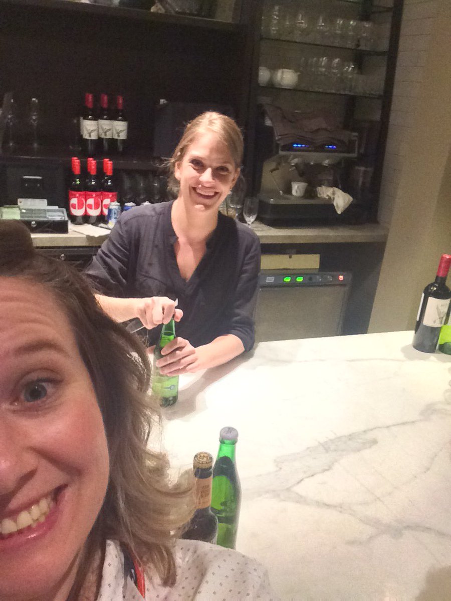 GeoAlberta's tweet photo. Barkeep!! #mapcrawl2017 #GeoAlberta2017 https://t.co/fAYMofLHvj
