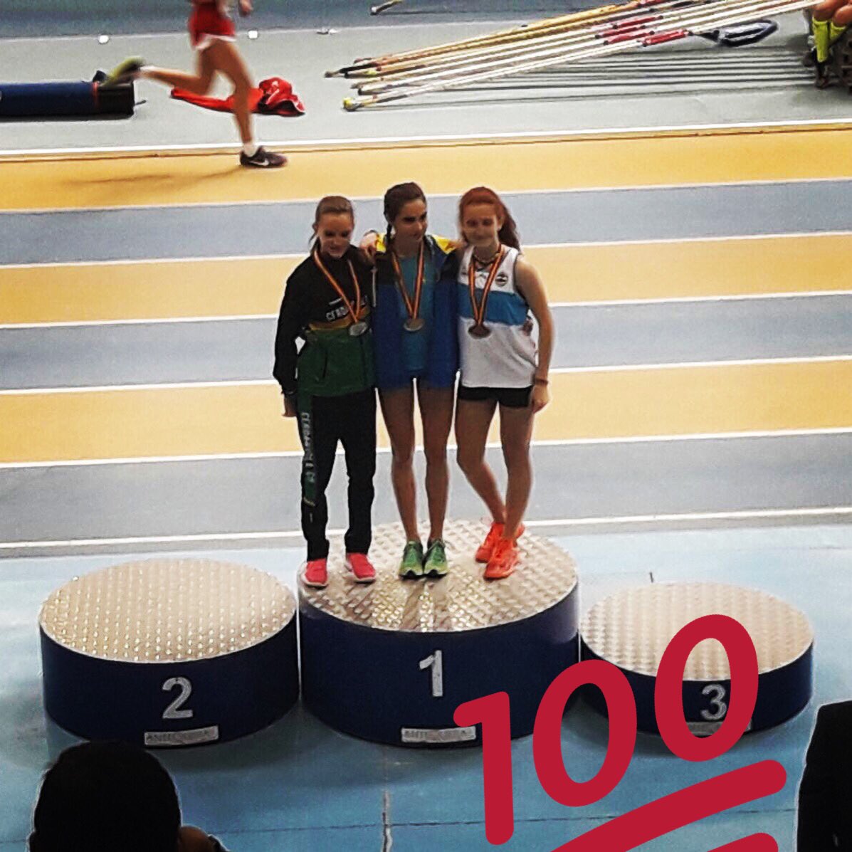 elminutoriojano's tweet photo. Sandra Hernández Armas se proclama tercera de España 🇪🇸 🥉👏🏼. @lariojacom @UNIRuniversidad @ReporterEscolar https://t.co/gHNAZOLMsO