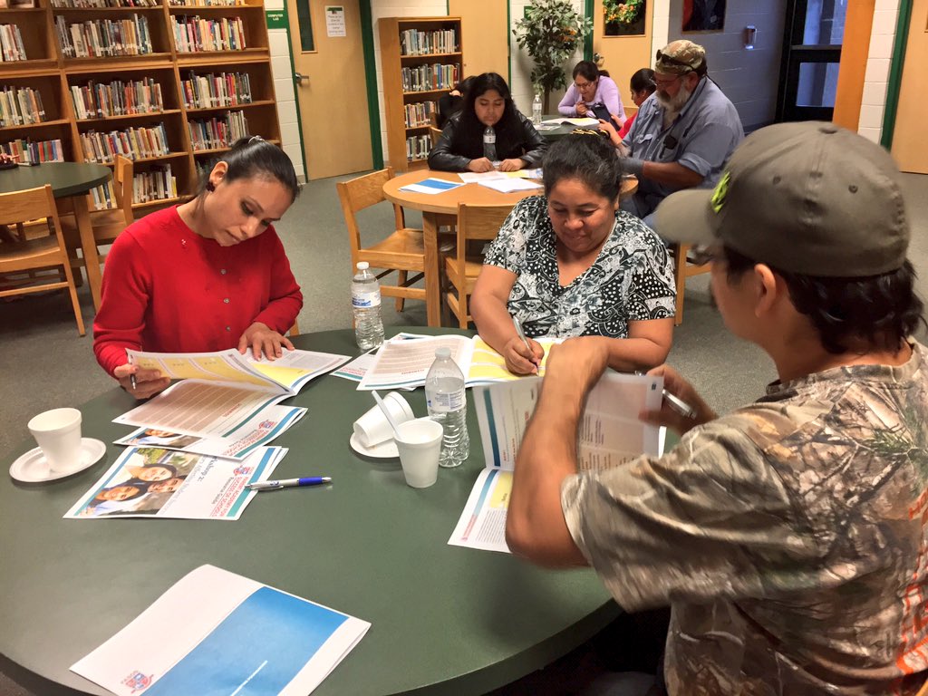 TXCommunities's tweet image. @lyfordcisd parents are learning about factors that affect student success, an important step to building resiliency. #ParentEngagement #rgv