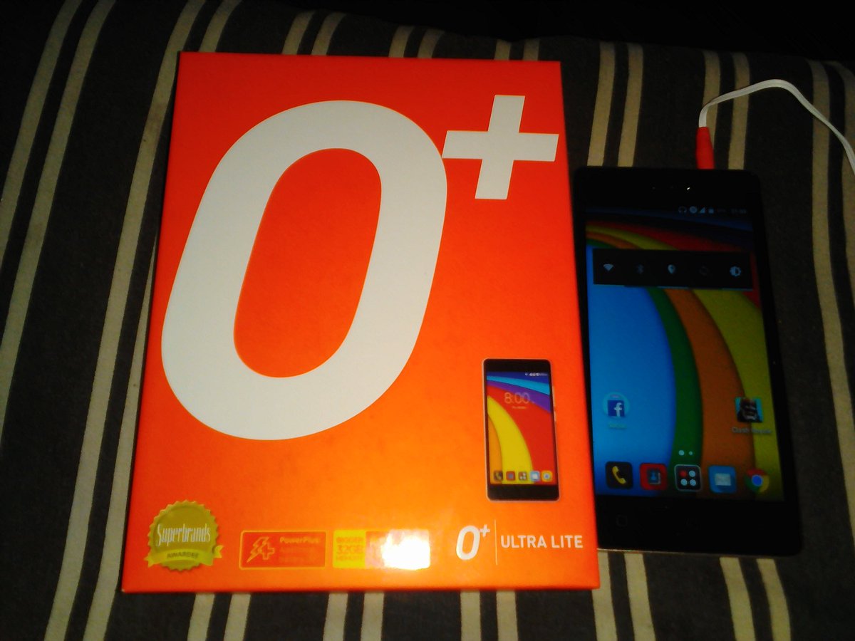 finally got in my hand <a href="/OPLUSUSA/">O+ USA</a> Ultra Lite 32GB. Thank you O+. 😊📱#OPlusUSA #UltraLite