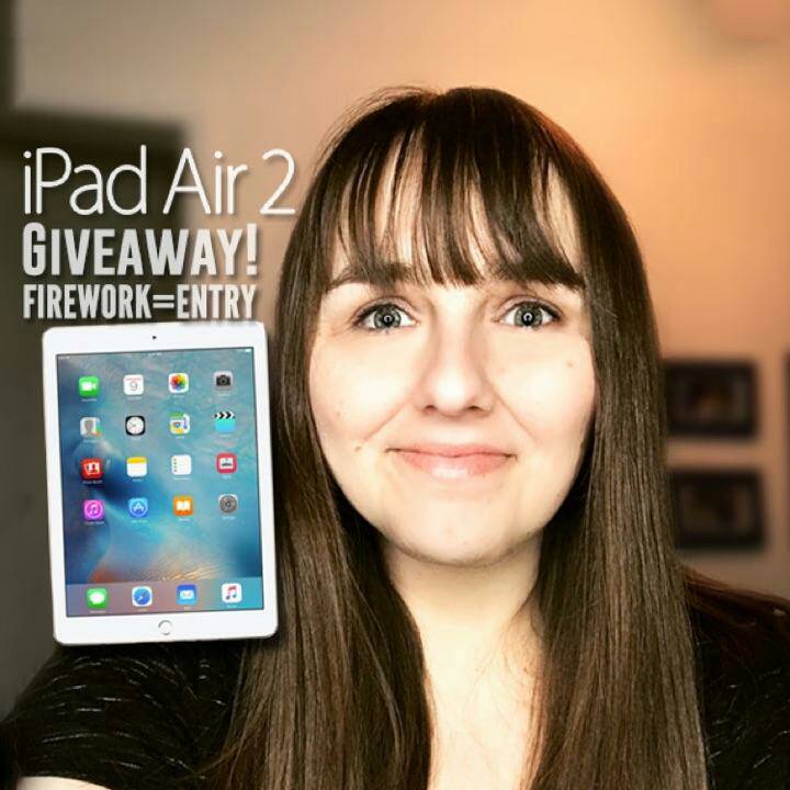 kbstudio's tweet photo. 🙌 YASSS It's time for #liveme's show 🔥LindsOnFire🔥:2k 💎s for #Coin
https://t.co/ppMh2qsxqC https://t.co/ItyuZGdHz7