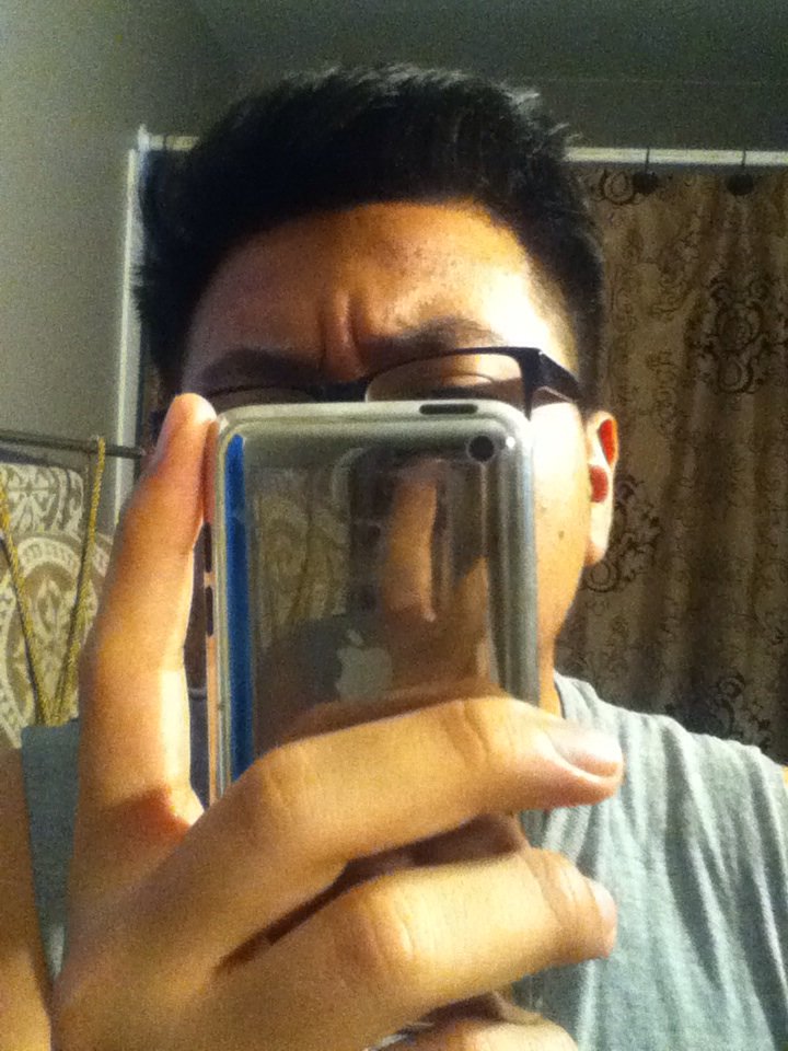 MyLots_money's tweet photo. #ipod4 😂 https://t.co/YmAiaXsyI1