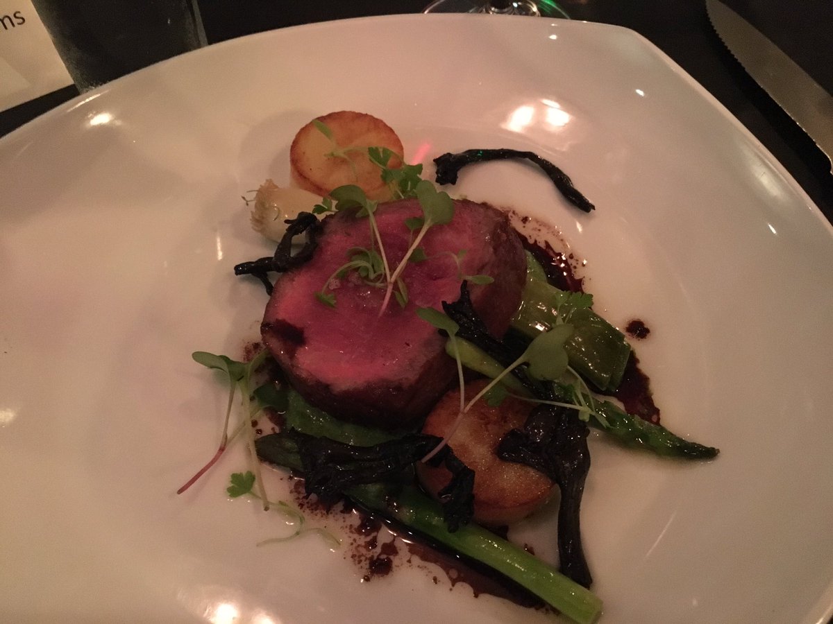 rbwnwwine's tweet photo. Central Oregon coast get ready for the re-birth of fine dining @SalishanResort coming at the end of March!!!! https://t.co/5afy5hL1pm