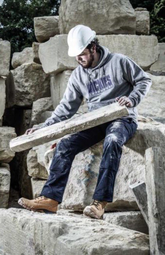 carl_holder44's tweet photo. #workwearwednesday #smashingdeals @RIDGEONS Q2 promotions @serialtrainer7 @Paul_WDE @Chris_Dickies @chelled74 @DickiesEurope #dickies https://t.co/XidYbFuEMu