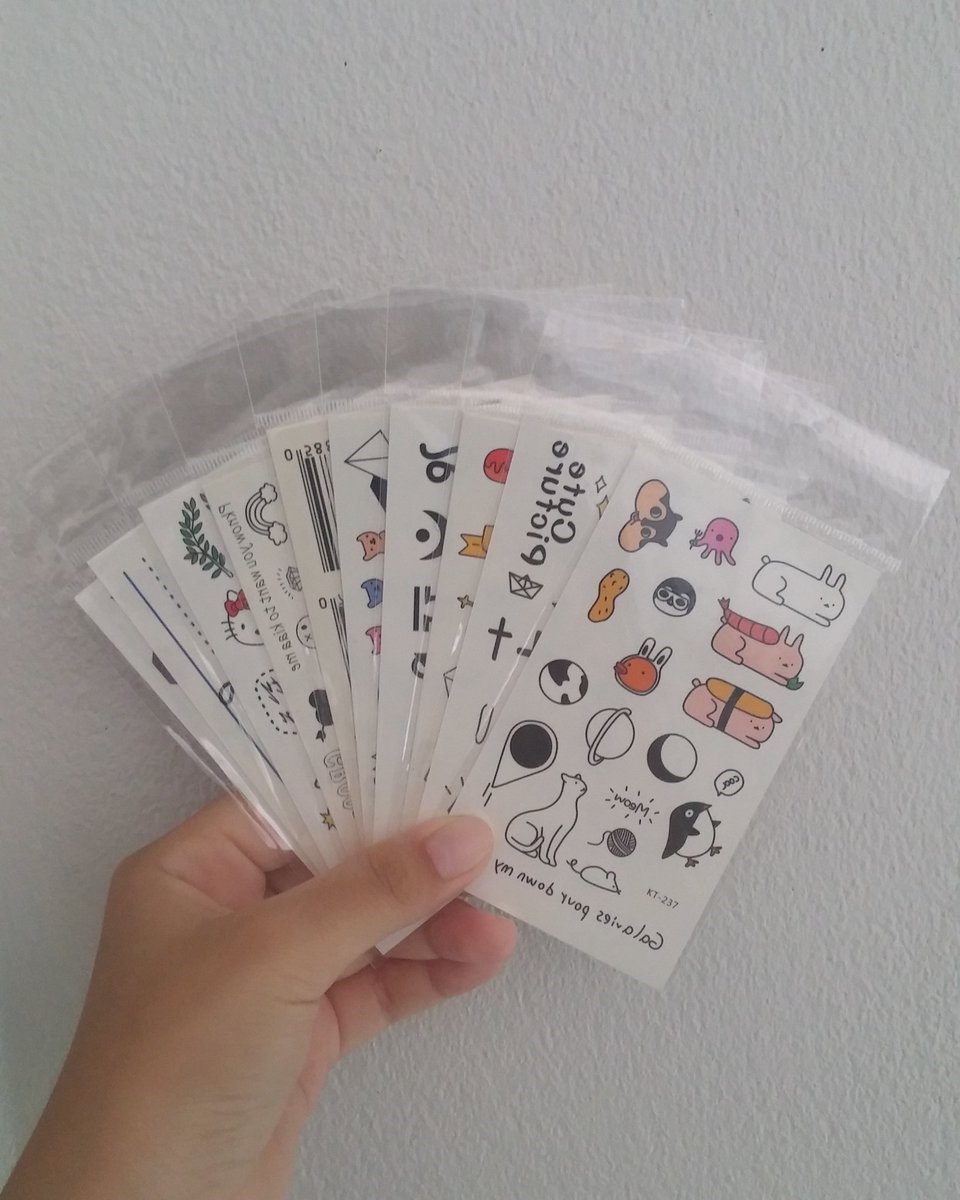 jinxx_shopp's tweet photo. 🌟Tattoo🌟 
ติดเวลาไปเที่ยวได้ สไตล์มินิมอล มี10ลายให้เลือกดูที่❤ได้เลยจ้า
4แผ่น100฿ สนใจdmได้เลยนะคะ #howtoperfect #ripไอดอ #NeverEver1stWin https://t.co/tjuFIkyt10