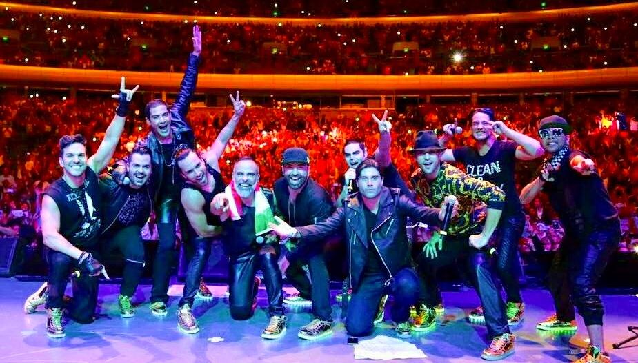 Chic@sDe <a href="/Act_Eventos/">Act Peru</a> Deseamos,Por Favor #MENUDOMania4everPeru <a href="/GiselaPeru/">Gisela Valcarcel</a> @MenudoManiaTour EnPerú! Saludos <a href="/ngperu/">F/C Nueva Generación</a>