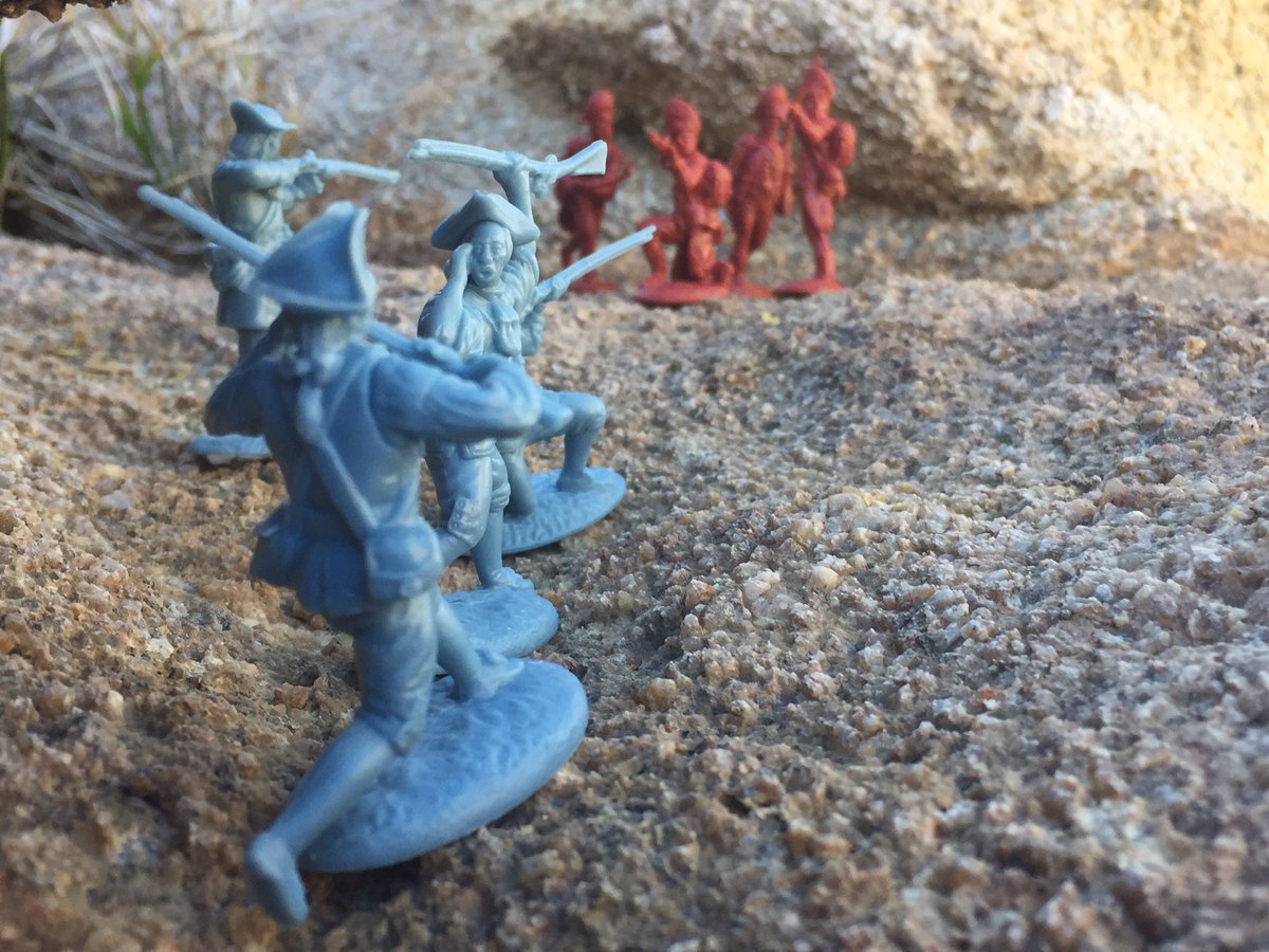 Lodtoysoldiers's tweet photo. New LOD Revolutionary War figures battle in an alternative reality desert scene. #Toys #LOD #toysoldiers #marxplaysets #americanhistory https://t.co/obxKTenEsl