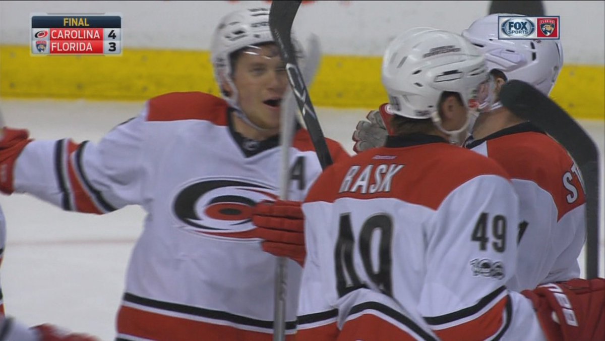 CATS LOSE!  The Hurricanes beat the Panthers 4-3 in Sunrise https://t.co/BHa2wpinR9