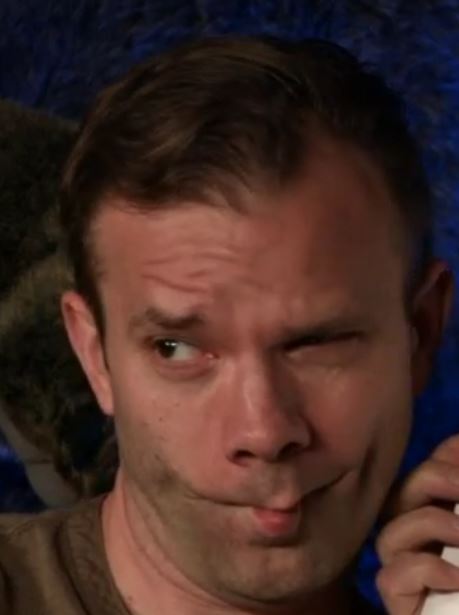 StrongDraw's tweet photo. @VoiceOfOBrien - I found your new headshot on @TalksMachina tonight! #talksmachina #criticalrole https://t.co/s998eMb2Vg