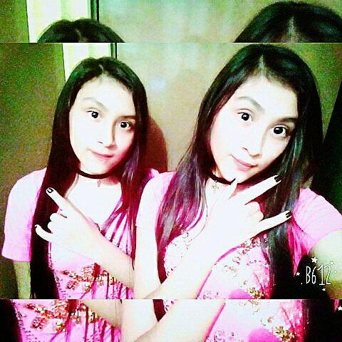 PachecNaomi's tweet photo. 👭👭👭👭 https://t.co/uT8j7bPWSb