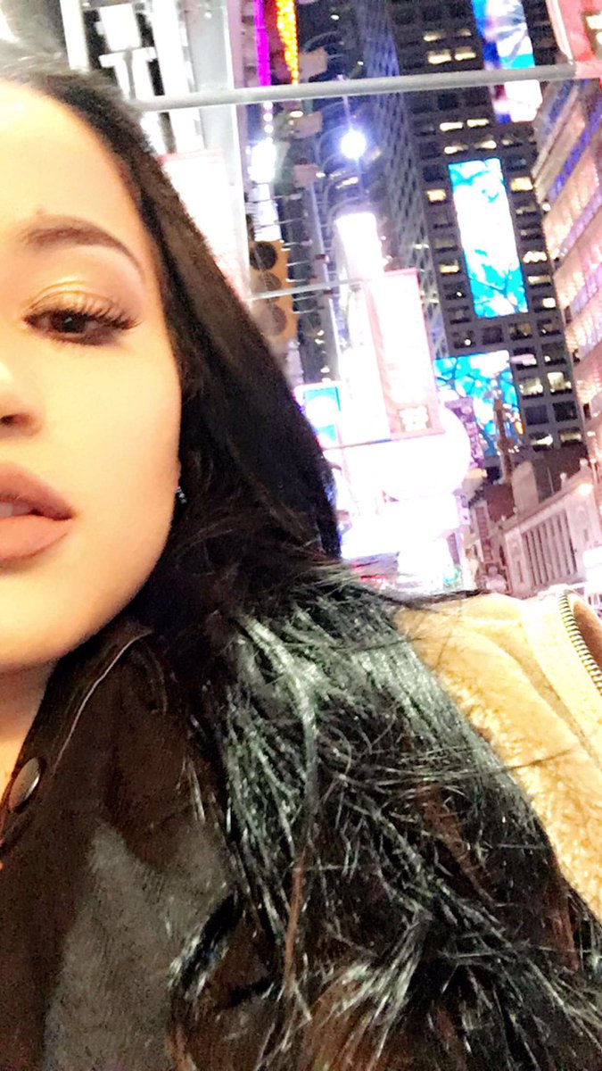 TheQueenMandaa's tweet photo. NY STATE OF MIND https://t.co/bM9WlQCMOY