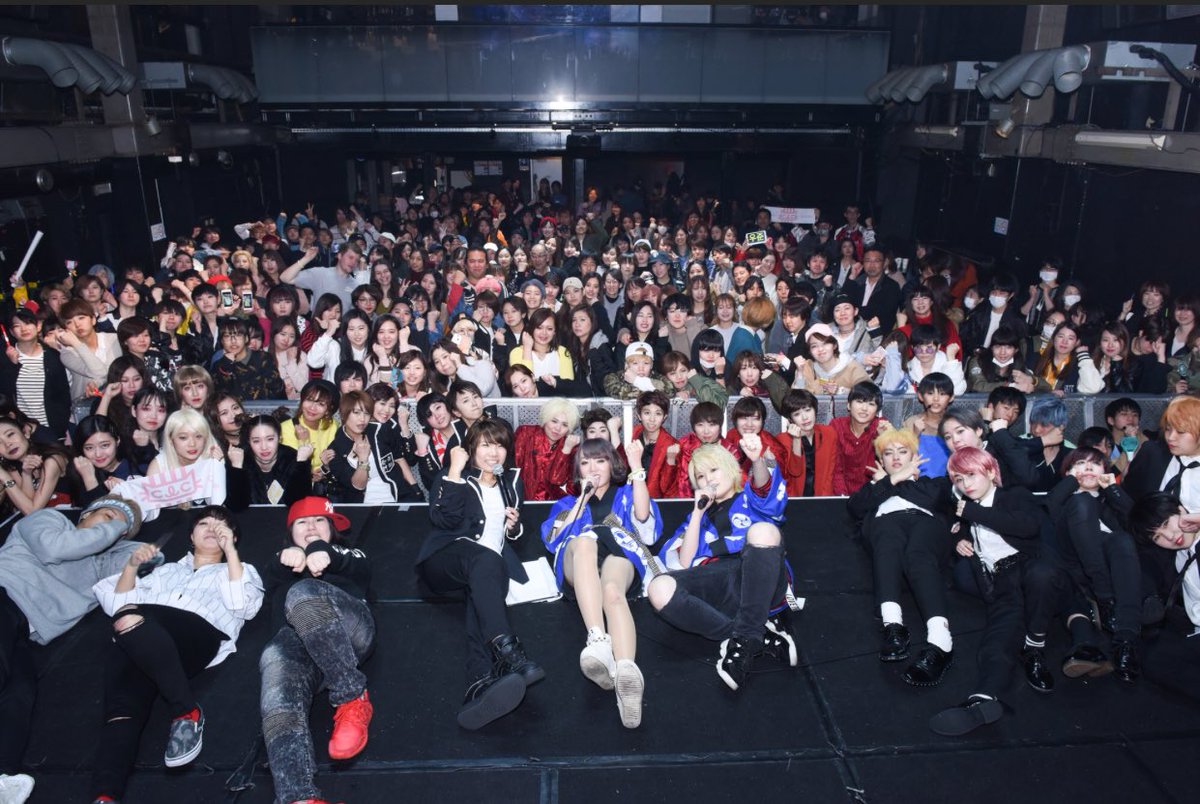 odo_pop's tweet photo. こっちの集合写真もいい感じ❤
K-POP雑食中心！ありがとうございました！まだまだ後遺症！
#雑食中心 https://t.co/cvPW0JrkQY