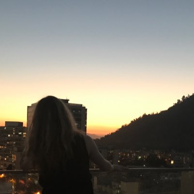 selenaxwarrior's tweet photo. #NewProfilePic https://t.co/tyOfnY8fpK