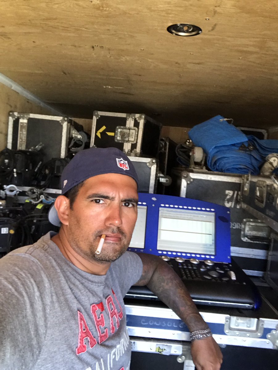 megatron3101's tweet photo. Working en San José del cabo https://t.co/N0CGOFKPd9