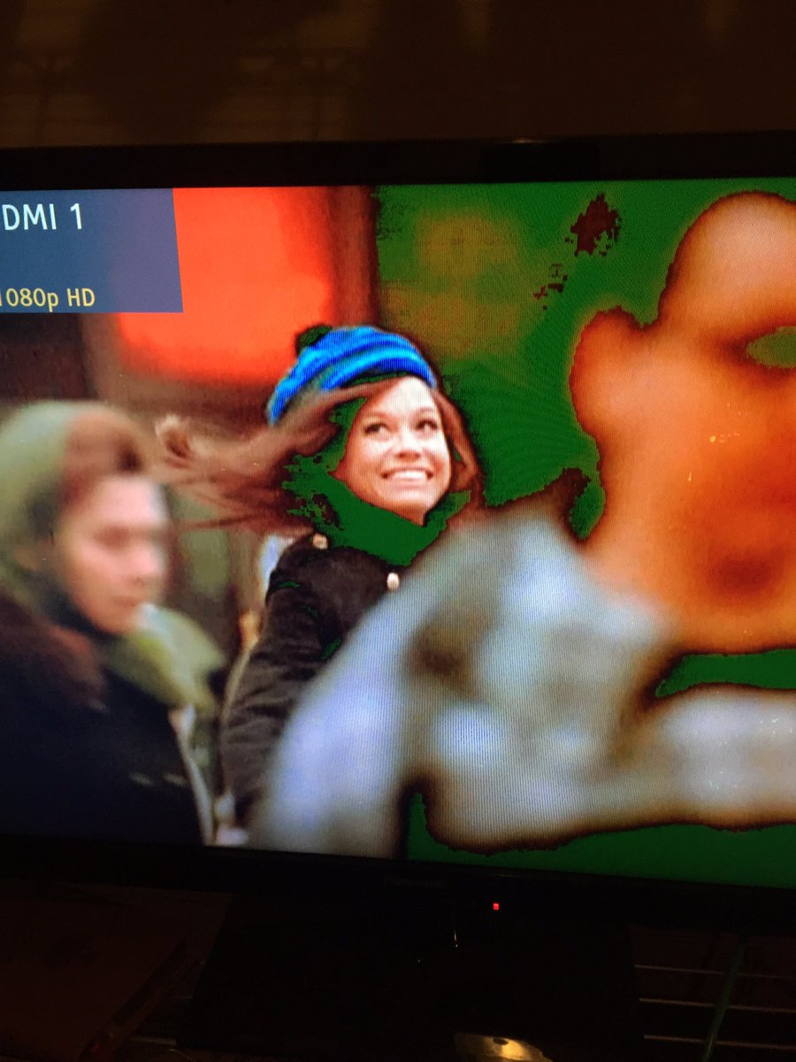 Sonari's tweet photo. Season 3 of The Mary Tyler Moore Show. By modern standards this opening sequence is edited terribly! That's all. #ripmtm https://t.co/rmYaLvqKoV