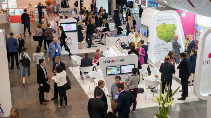 Causa Finita na Shopping Center Forum 2017 w dyskusji o REIT-ach
retailnet.pl/2017/03/22/114…