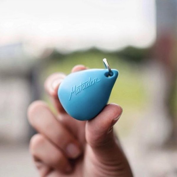 Whether you’re dealing with wet swimsuits or sweaty gym clothes, Droplet is here to help. Get yours at: bit.ly/2nCtnwJ