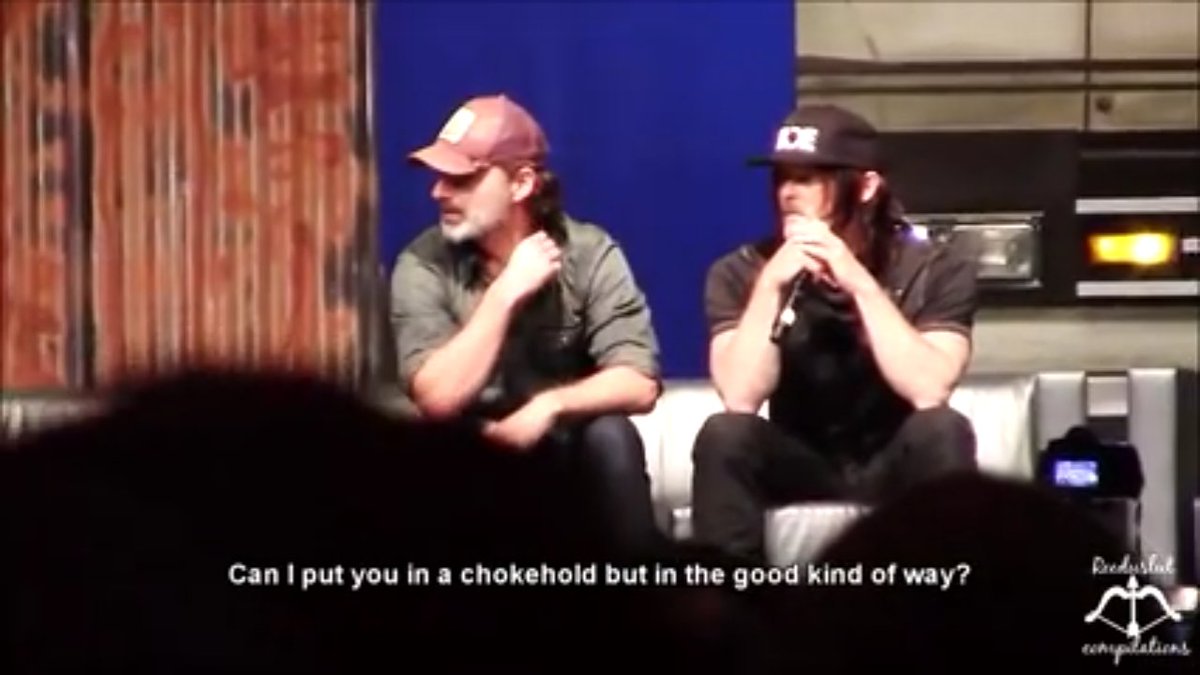 osmacfrai's tweet image. IMAGINEM ISSO NO BRASIL #zombiesweekend