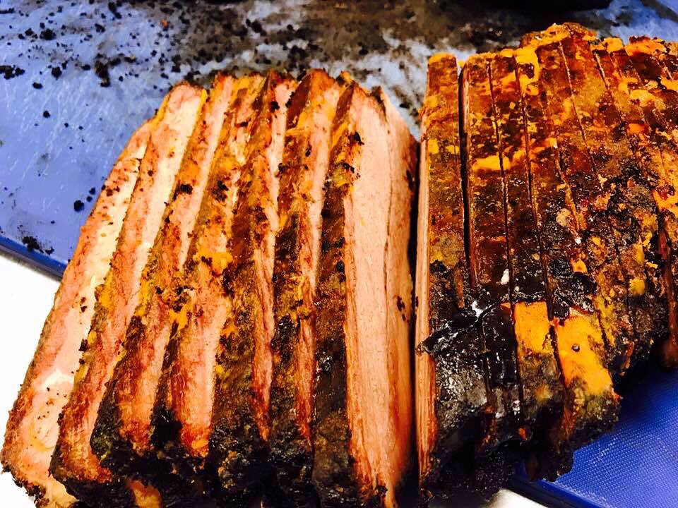 RedRiverWhiskey's tweet photo. 3 more days until the concert series kick off! We couldn't do it with a BBQ food truck! @ThaSmokinChef https://t.co/ZYhR4wbr2S