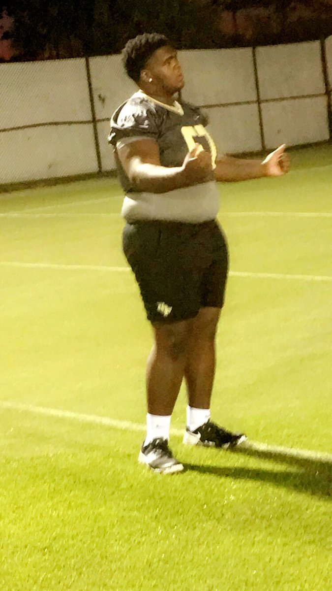 Edrick Neal ⚡️😈 tweet media