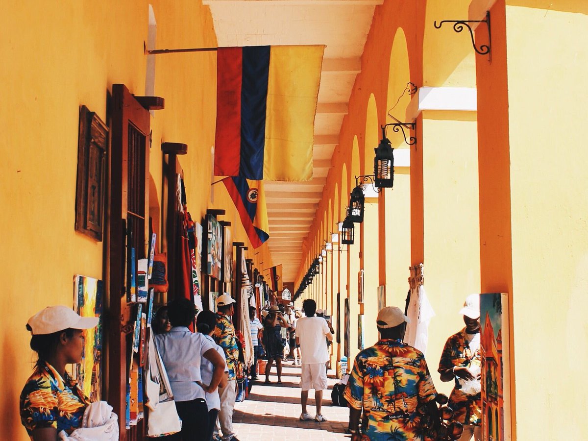 TraveIings's tweet photo. Cartagena, Colombia https://t.co/LOCOT6taoj