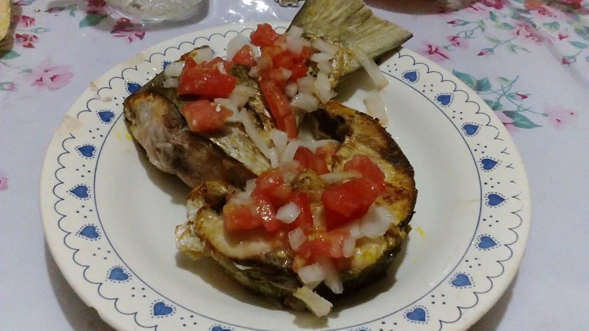 fabopetz89's tweet photo. Pescadito directo de #Chelem #FaboSiCenaraRico #YaMeHaciaFalta #SuperUltraArchiDelicioso #NoTeInvito #HartoFeliz https://t.co/gDuCznLPGK