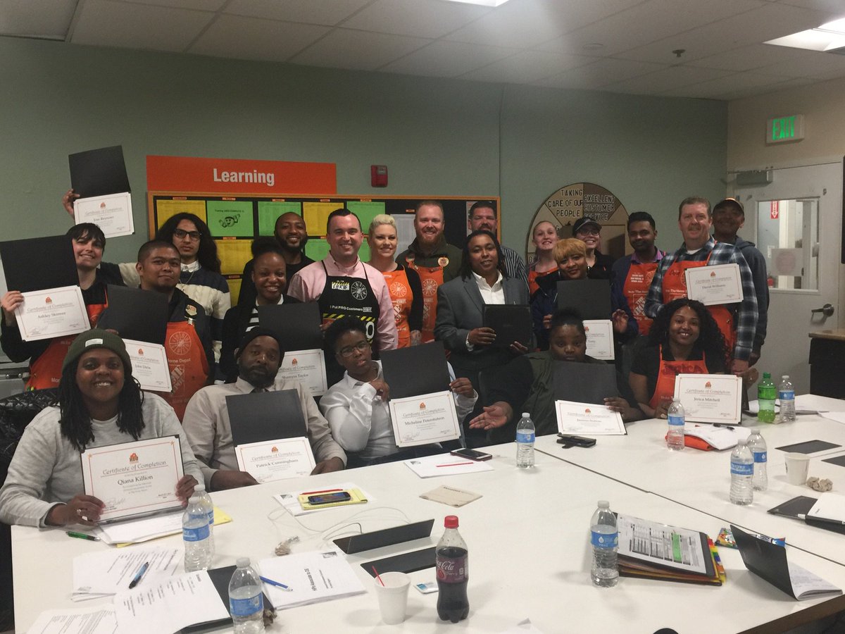 Great day teaching the HD up n comings... thank you road dog.... Chris Lawson.. fantastic class..