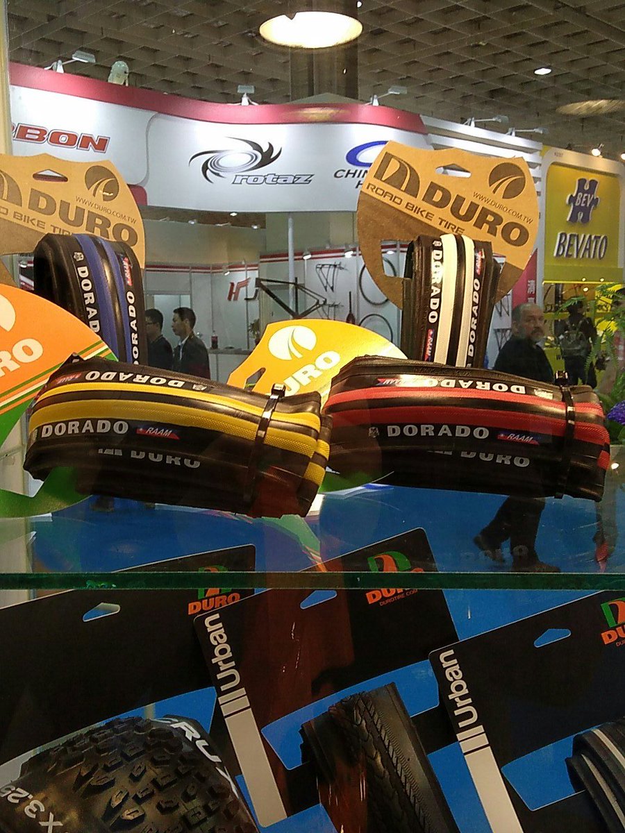 UGoCheap's tweet image. 190g per tire #duro