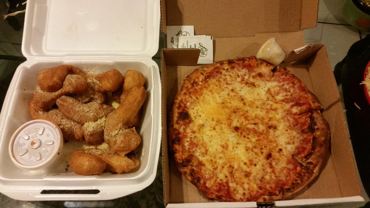 AlciraMolina's tweet photo. @MTVStranded #strandedpizza got it thank you so much https://t.co/hwhldd9Fn2