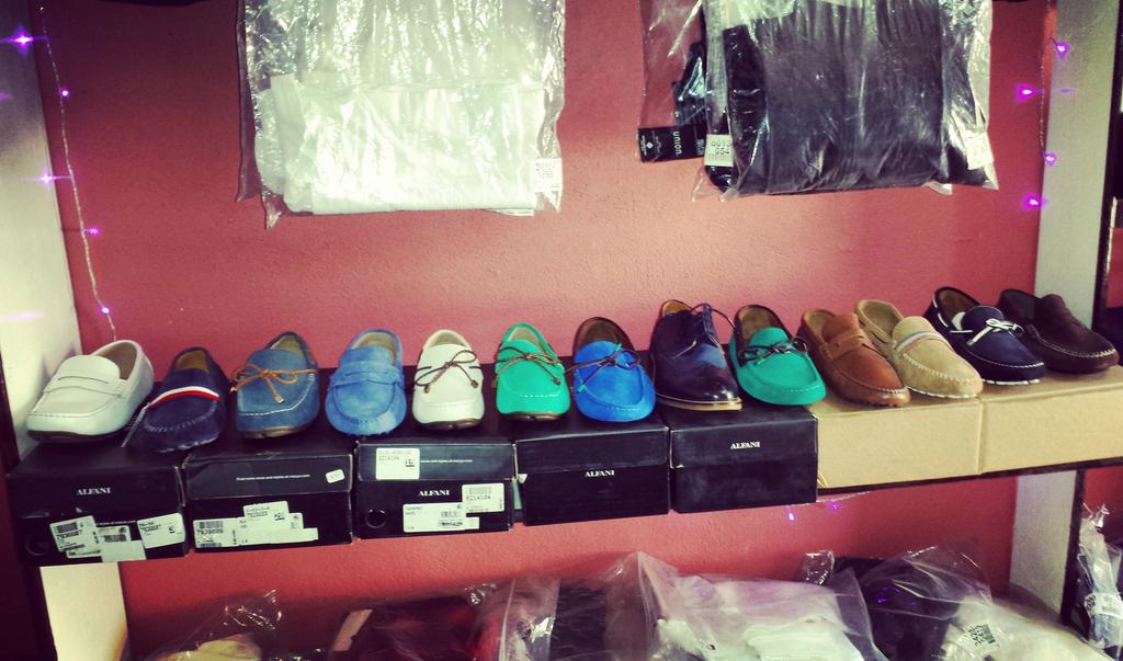 BobbyStoreHT's tweet image. Ekri nou sou whatsapp pouw plase komand paw la. 43641962. @speedmc4 @reseaucitadelle @Fritzlyndorvil @Lakou28